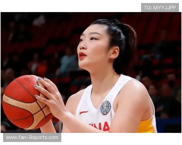 女篮决赛李梦低迷，退役传闻引爆社媒